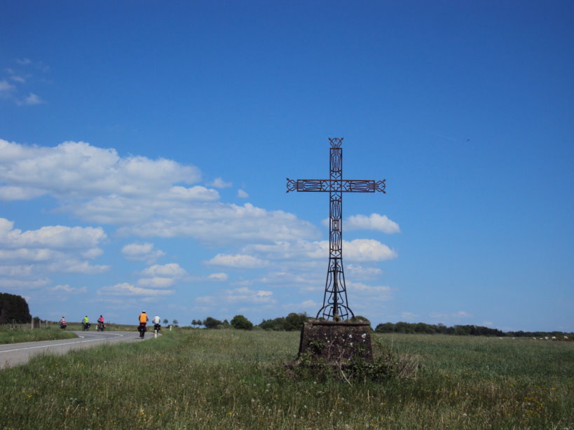 mouzon entre meuse et chier2000.jpg